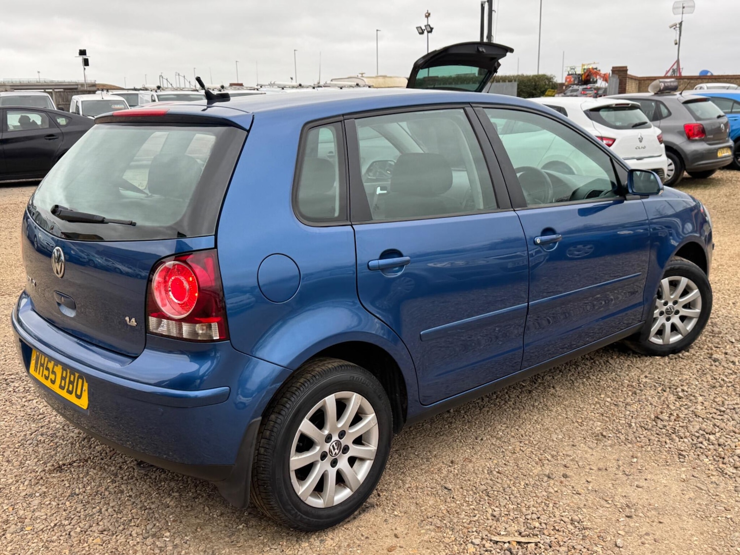 Used Volkswagen Polo 2005 for sale - 77883369: Photo 19