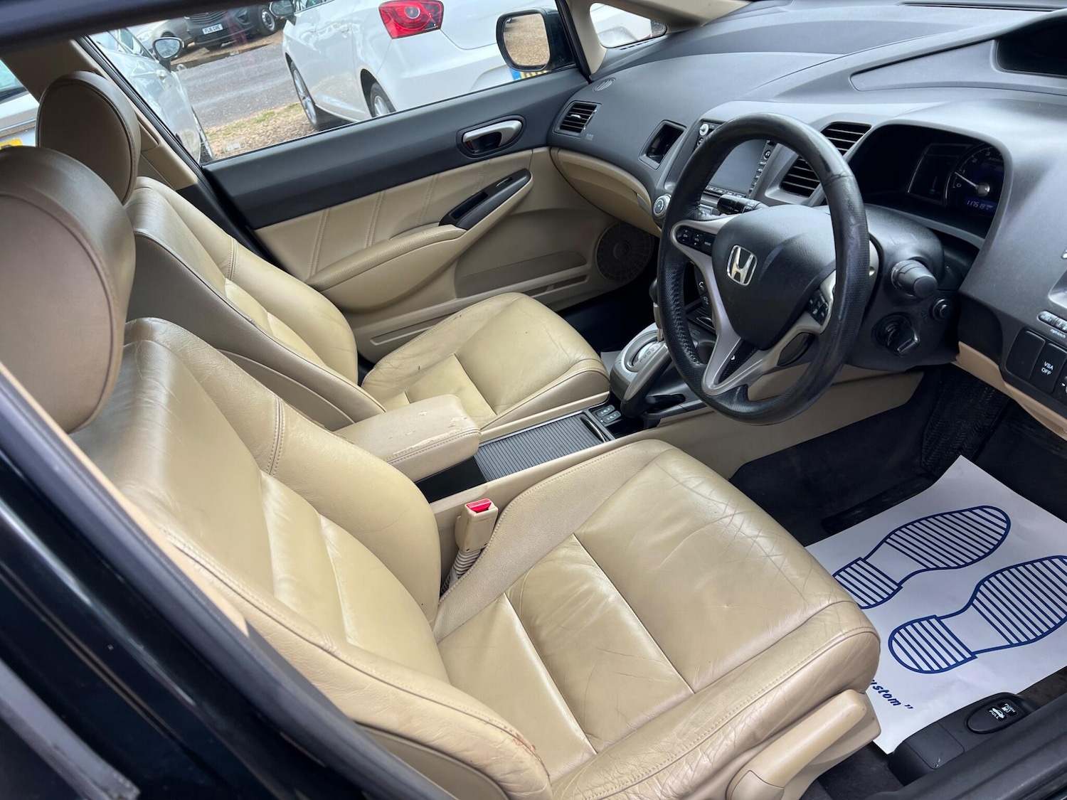 Vehicle 27