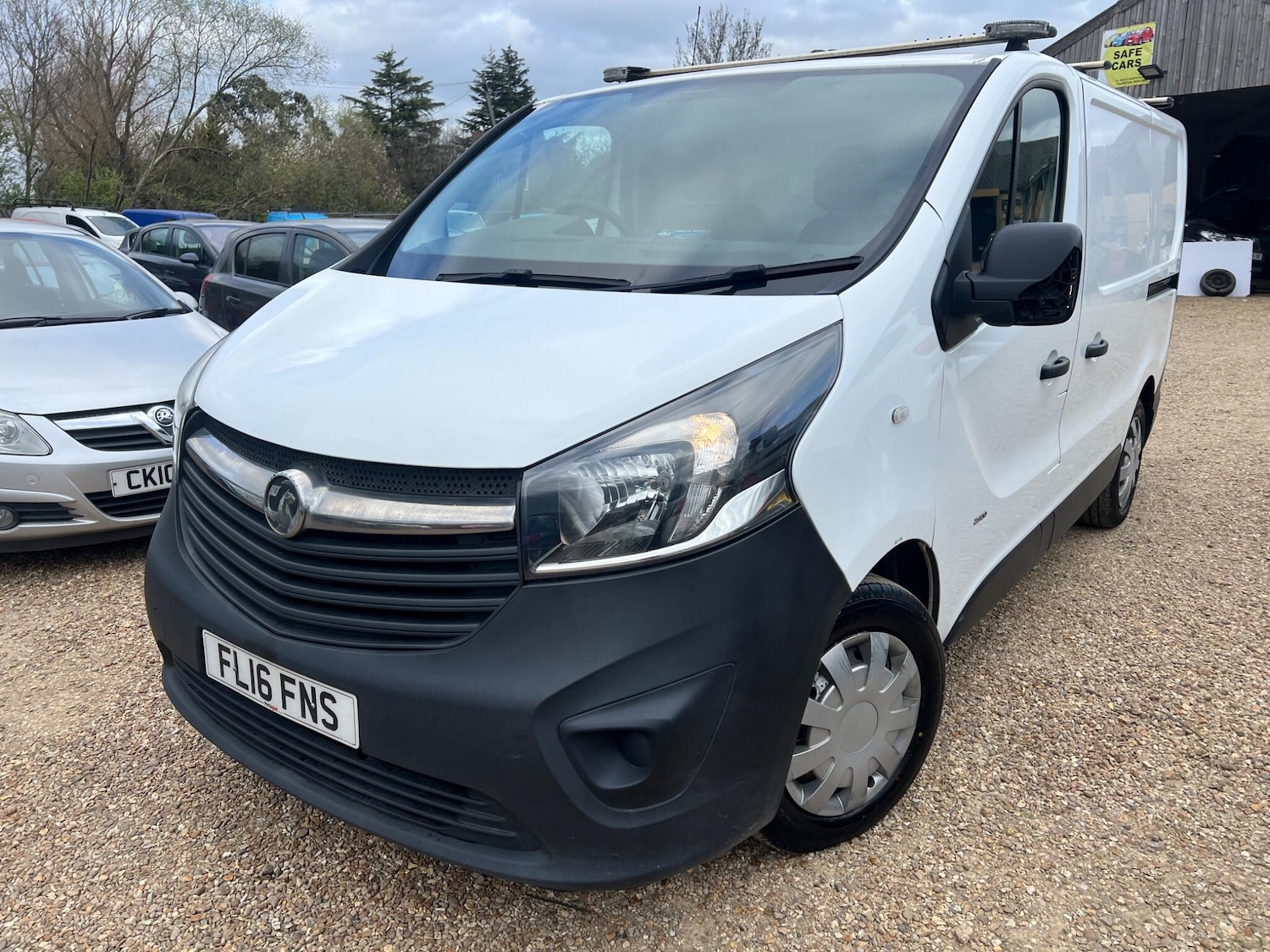 Used Vauxhall Vivaro for sale - 78135768: Photo 5