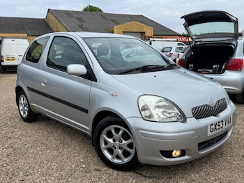 Used Toyota Yaris 2003 for sale - 78528836: Photo