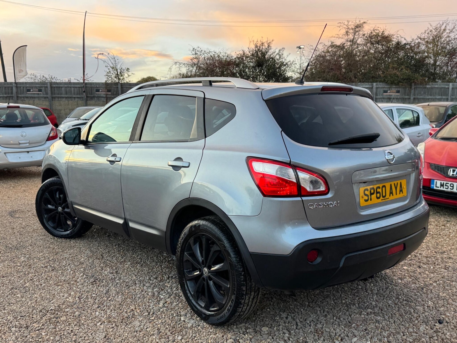 Used Nissan Qashqai 2010 for sale - 76388313: Photo 12