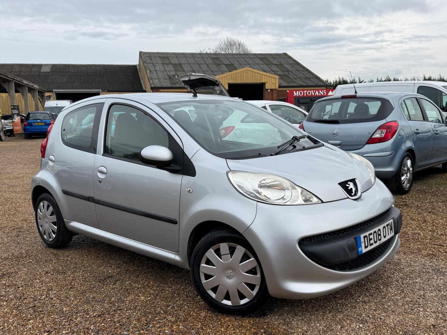 Used Peugeot 107 2008 for sale - 76499697: Photo 17