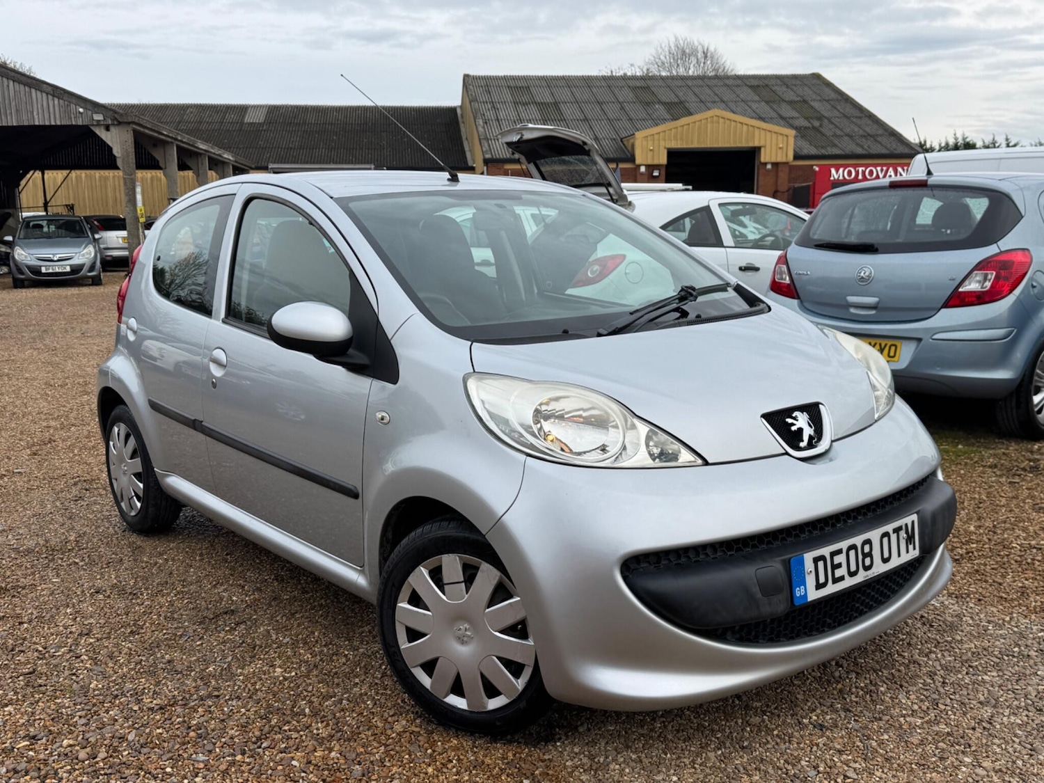 Used Peugeot 107 2008 for sale - 76499697: Photo 6