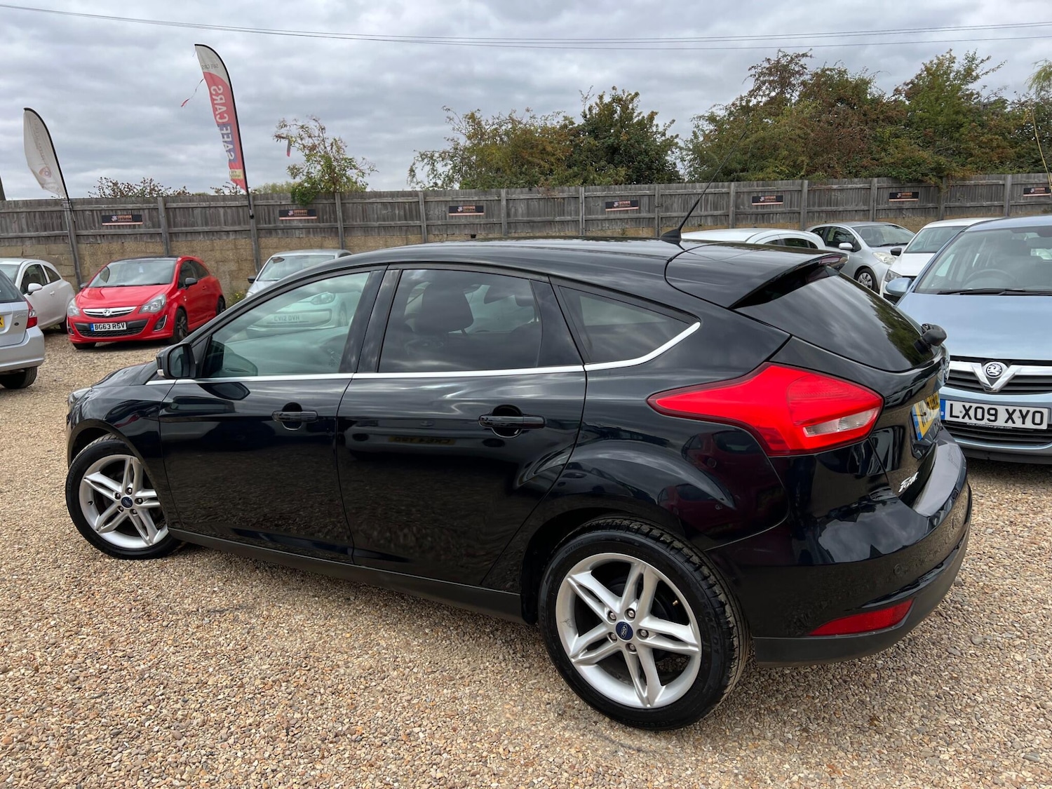 Used Ford Focus 2015 for sale - 76388760: Photo 15