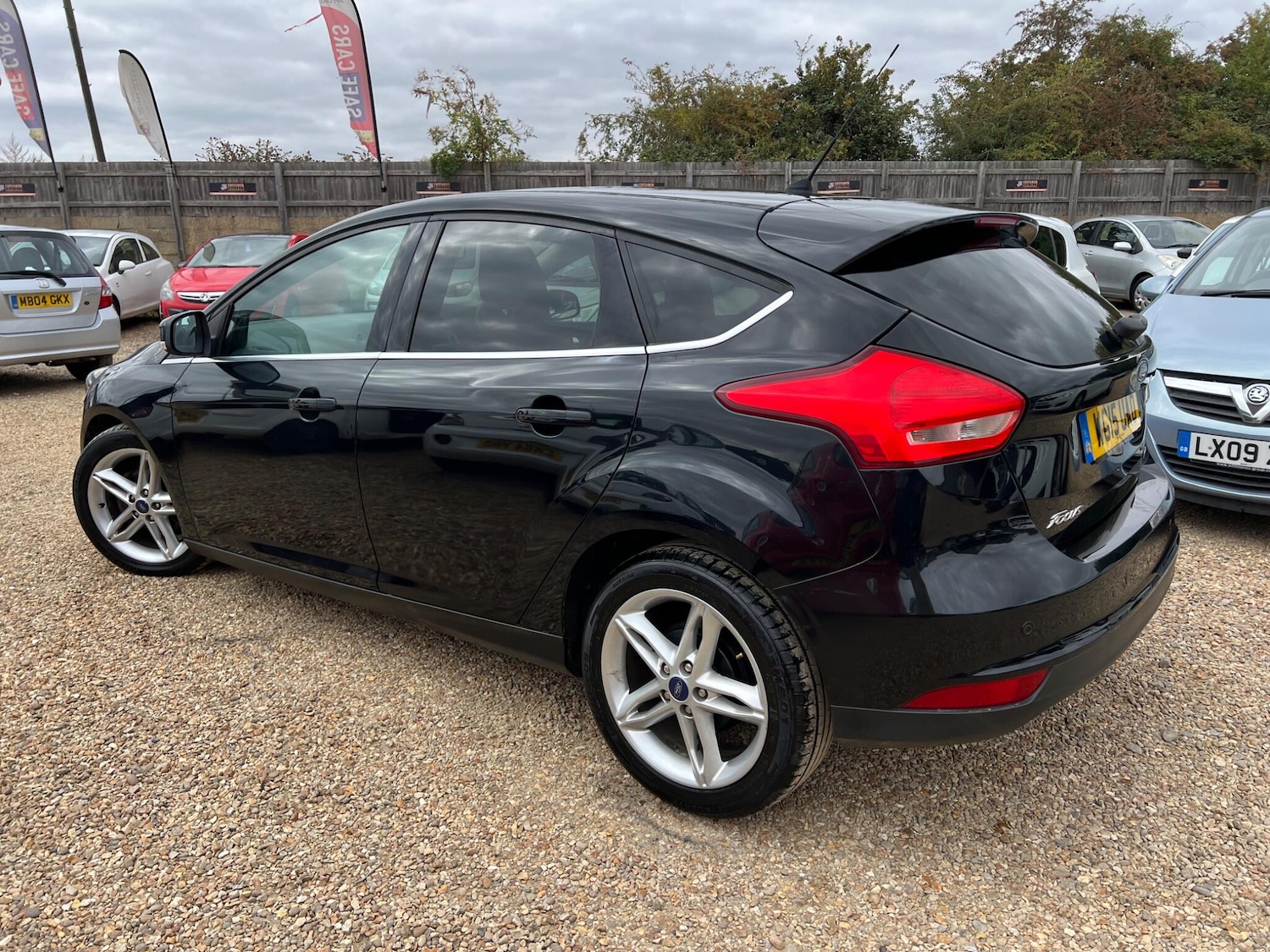 Used Ford Focus 2015 for sale - 76388760: Photo 16