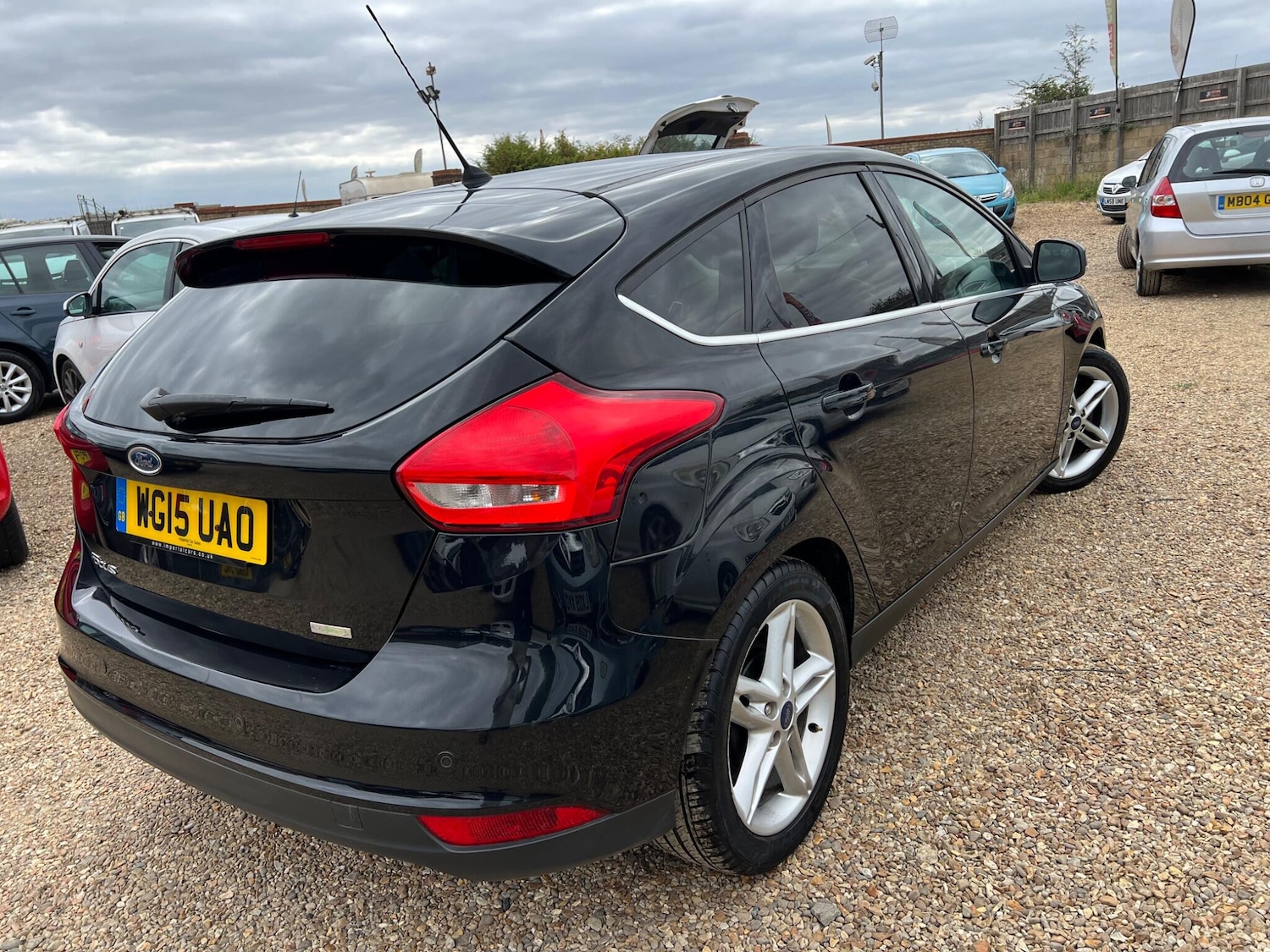 Used Ford Focus 2015 for sale - 76388760: Photo 9