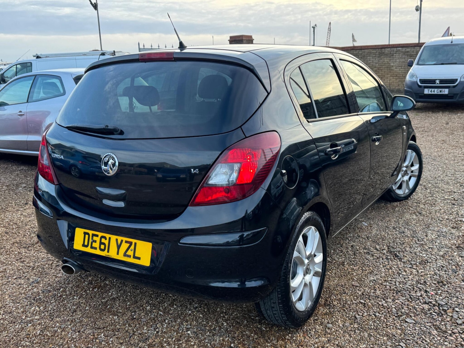 Used Vauxhall Corsa 2011 for sale - 77524866: Photo 19