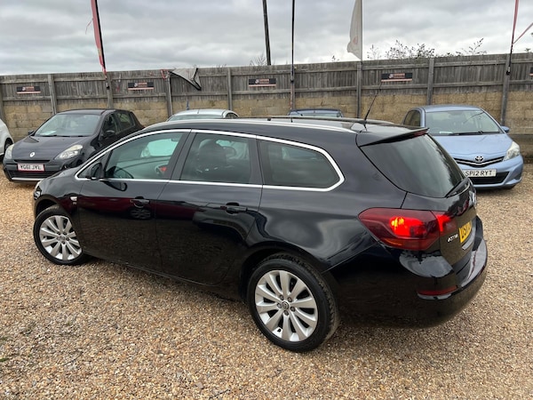 Used Vauxhall Astra 2011 for sale - 76295736: Photo 14