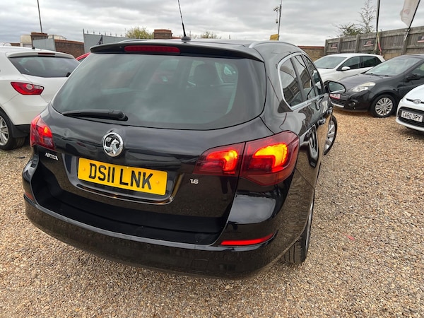 Used Vauxhall Astra 2011 for sale - 76295736: Photo 18