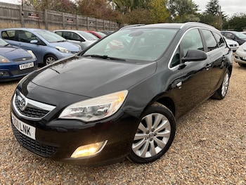Vauxhall - Astra