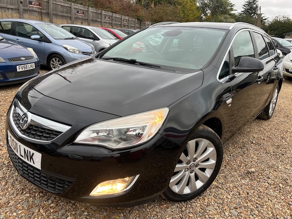 Used Vauxhall Astra 2011 for sale - 76295736: Photo 5