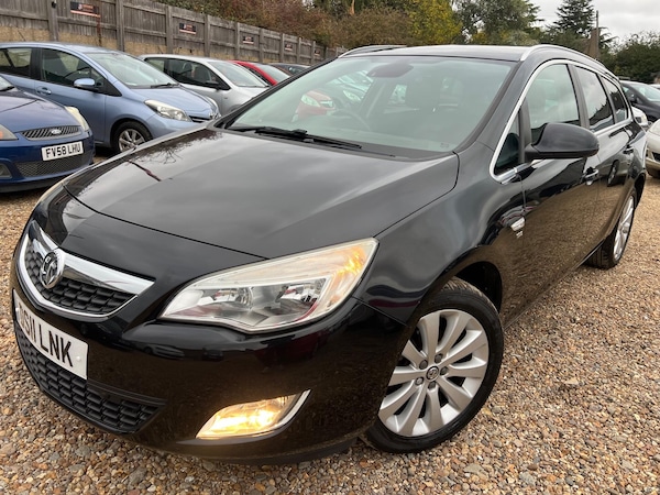 Used Vauxhall Astra 2011 for sale - 76295736: Photo 6