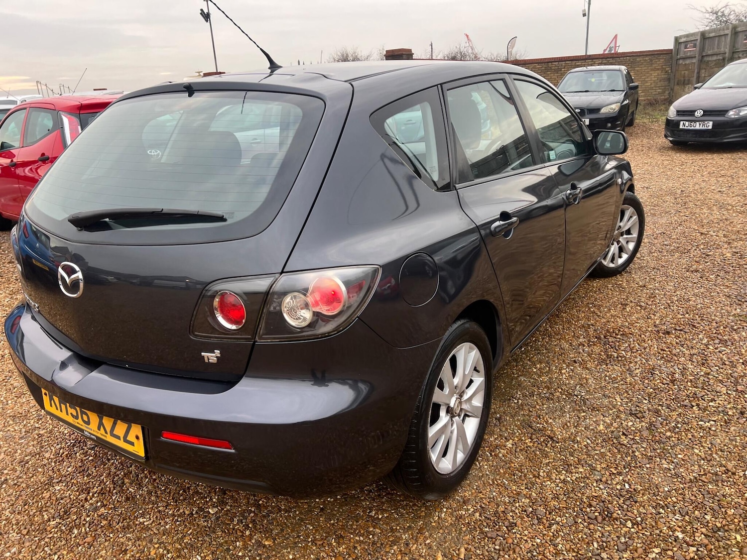 Used Mazda Mazda3 for sale - 77242410: Photo 3