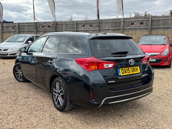 Used Toyota Auris 2015 for sale - 75687863: Photo