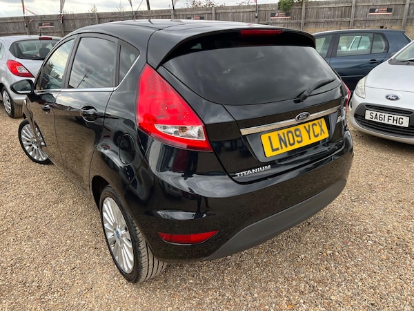 Used Ford Fiesta 2009 for sale - 75677450: Photo 5