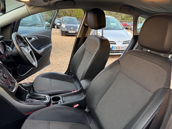 Used Vauxhall Astra for sale - 76175435: Photo 25