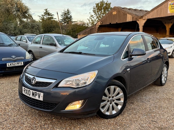 Used Vauxhall Astra for sale - 76175435: Photo 3