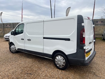 Used Vauxhall Vivaro 2017 for sale - 78492577: Photo