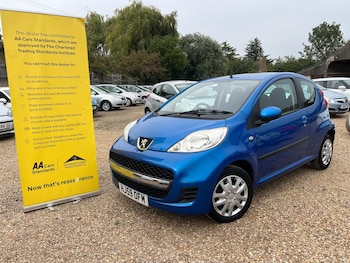 Peugeot - 107
