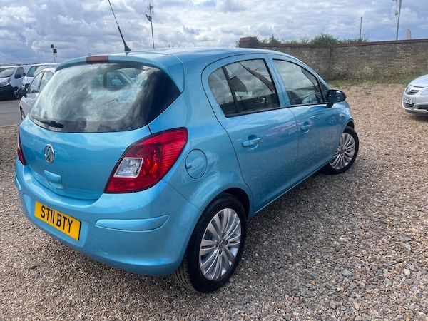 Used Vauxhall Corsa 2011 for sale - 75458693: Photo 1