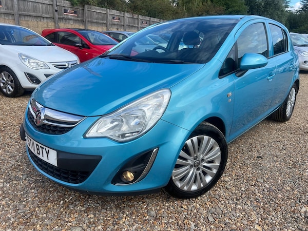 Used Vauxhall Corsa 2011 for sale - 75458693: Photo 2