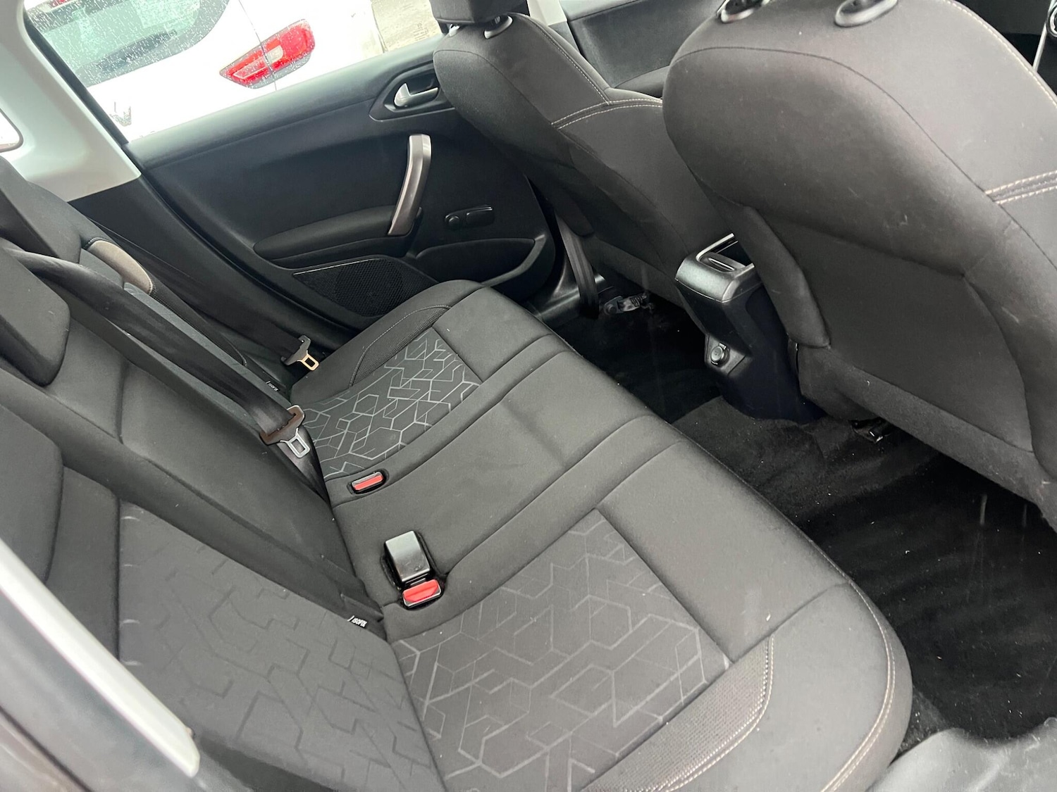 Used Peugeot 2008 2014 for sale - 77823825: Photo 27