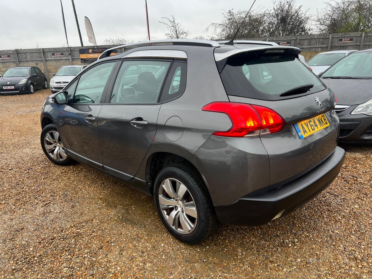 Used Peugeot 2008 2014 for sale - 77823825: Photo 6