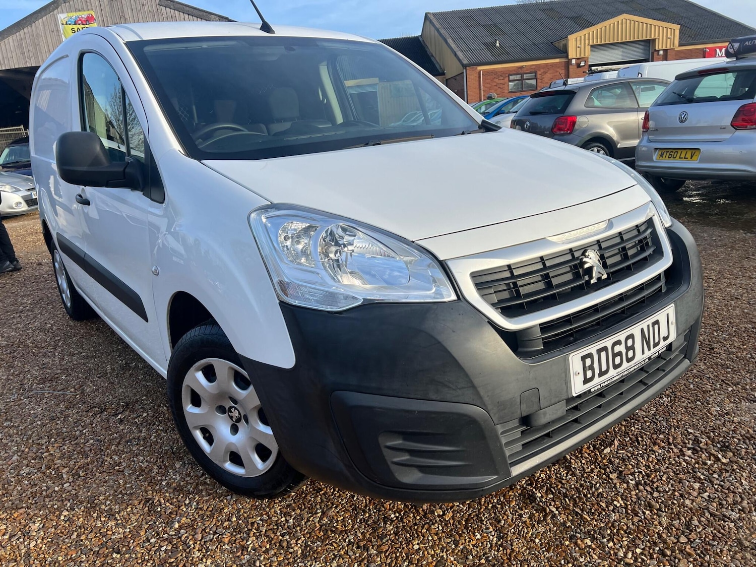 Used Peugeot Partner 2018 for sale - 77387406: Photo 15