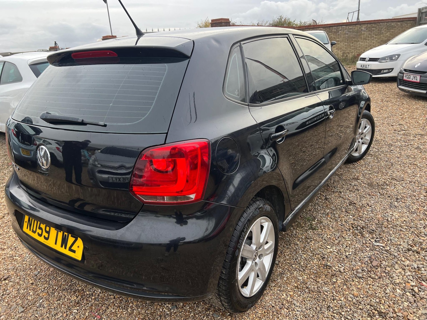 Used Volkswagen Polo for sale - 76965224: Photo 9