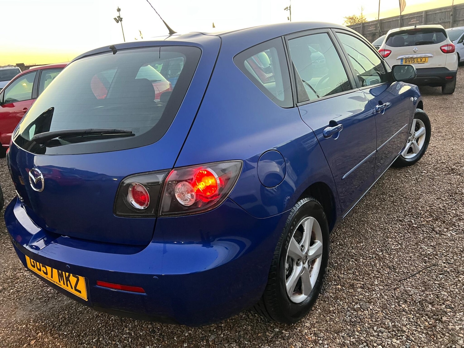 Used Mazda Mazda3 2007 for sale - 76899474: Photo 11