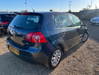 Used Volkswagen Golf 2006 for sale - 78470986: Photo