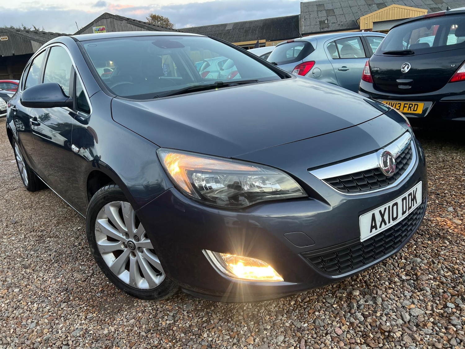 Used Vauxhall Astra 2010 for sale - 76597424: Photo 11