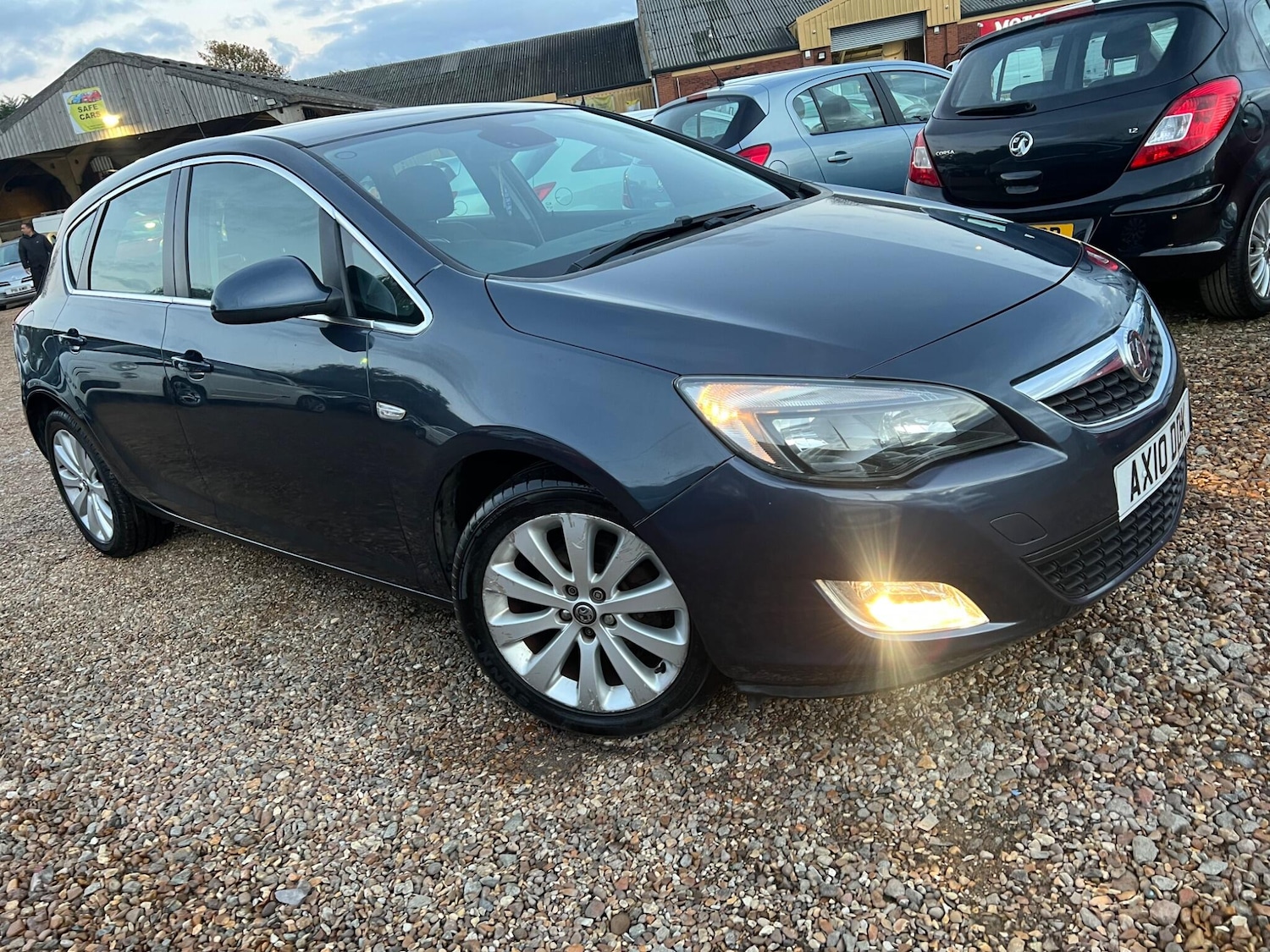 Used Vauxhall Astra 2010 for sale - 76597424: Photo 17