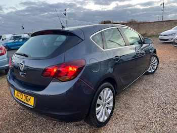 Used Vauxhall Astra 2010 for sale - 76597424: Photo