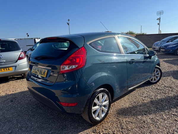 Used Ford Fiesta 2009 for sale - 75291645: Photo 2