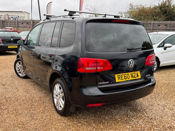 Used Volkswagen Touran 2010 for sale - 76001570: Photo 7