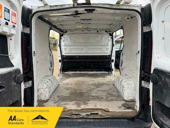 Used Vauxhall Vivaro 2015 for sale - 79331436: Photo
