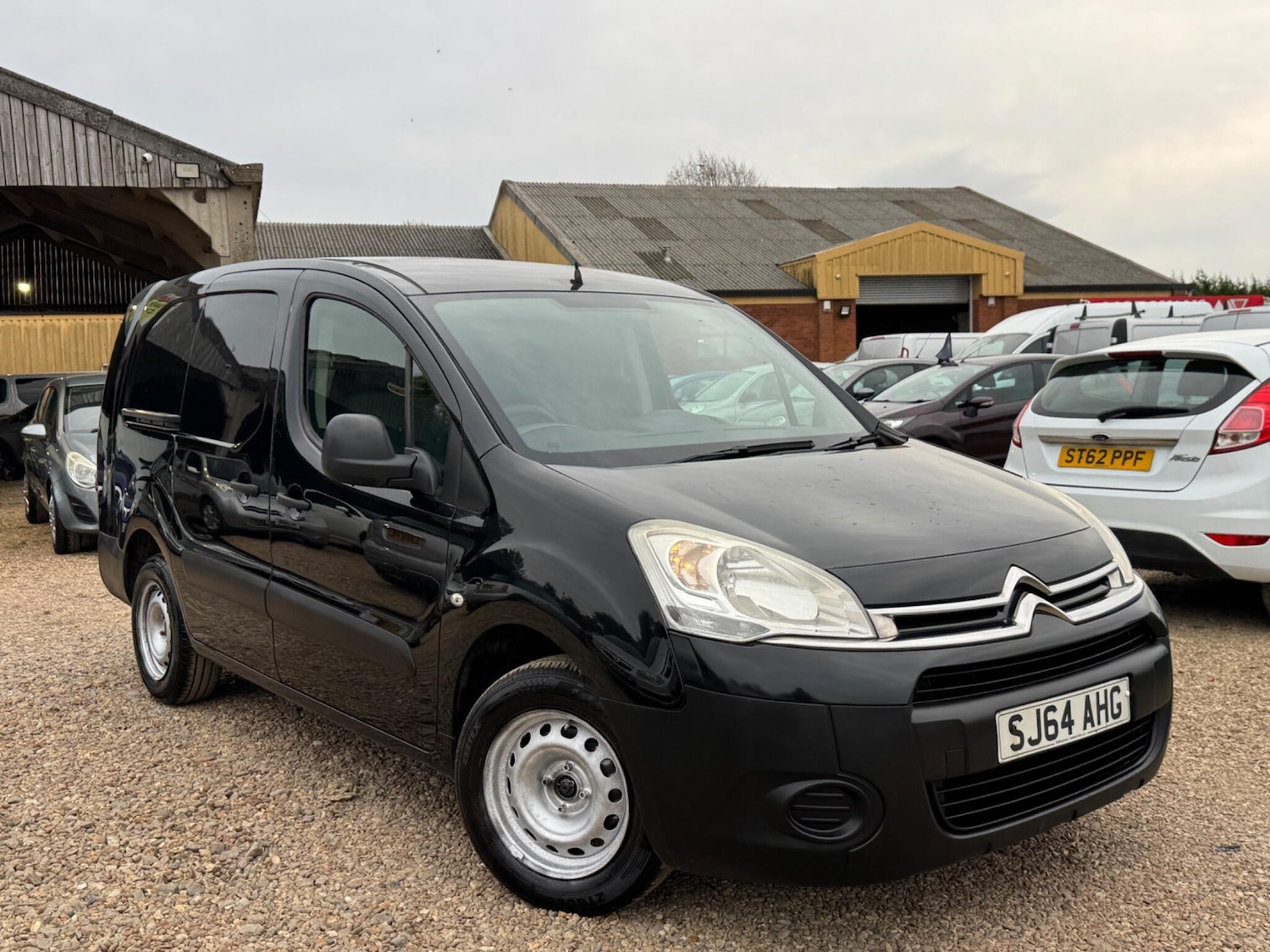 Used Citroen Berlingo 2014 for sale - 76388063: Photo 1