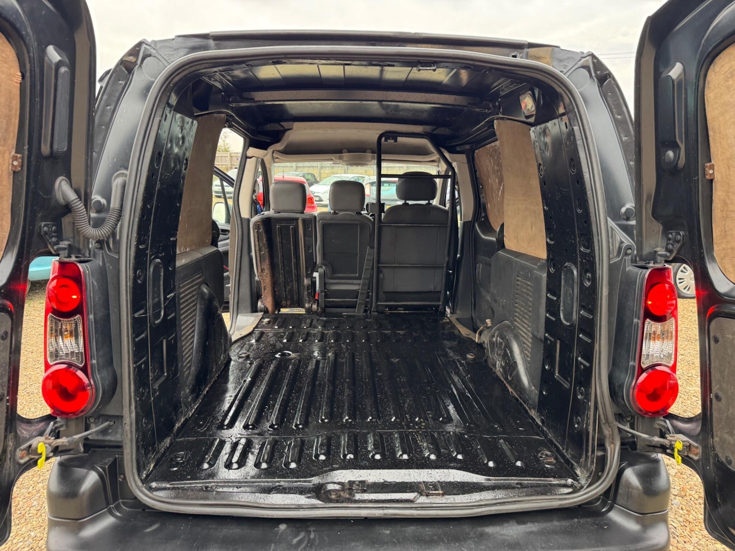 Used Citroen Berlingo 2014 for sale - 76388063: Photo 12