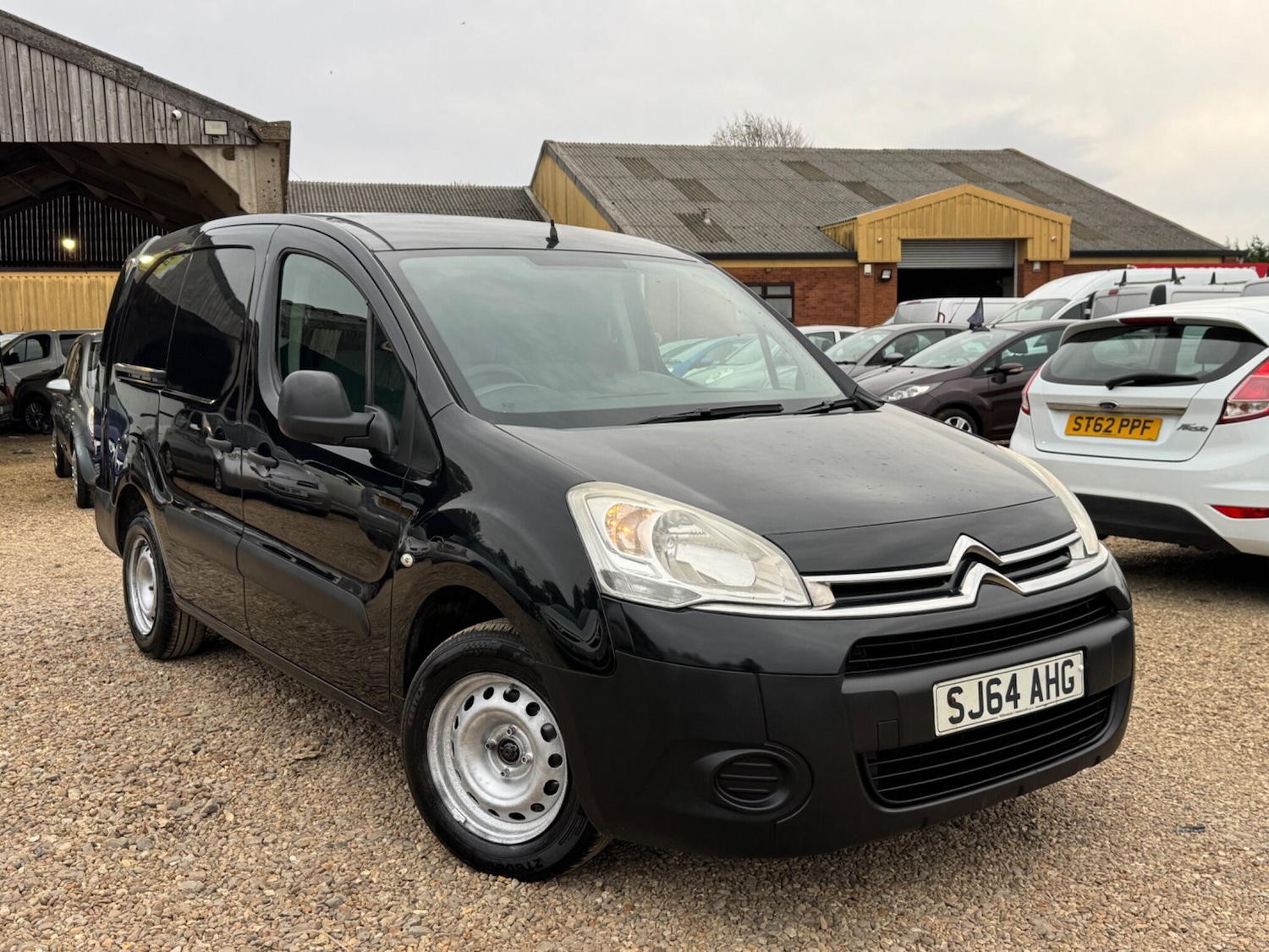 Used Citroen Berlingo 2014 for sale - 76388063: Photo 4