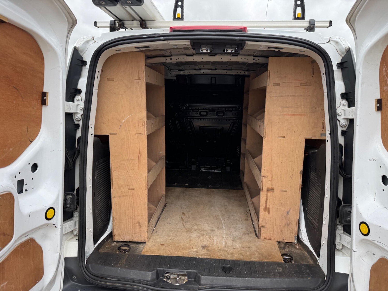 Used Ford Transit Connect 2015 for sale - 77909772: Photo 13