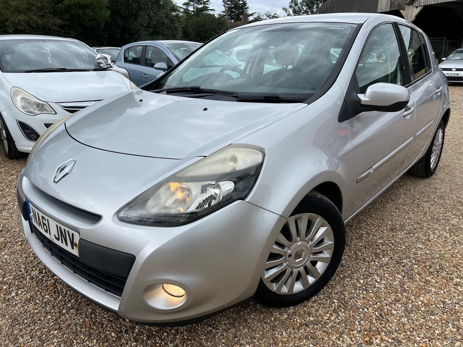 Used Renault Clio 2011 for sale - 76992917: Photo 5