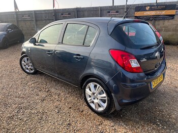 Used Vauxhall Corsa 2010 for sale - 77807804: Photo