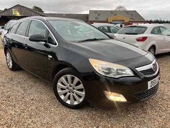 Used Vauxhall Astra 2011 for sale - 76425470: Photo