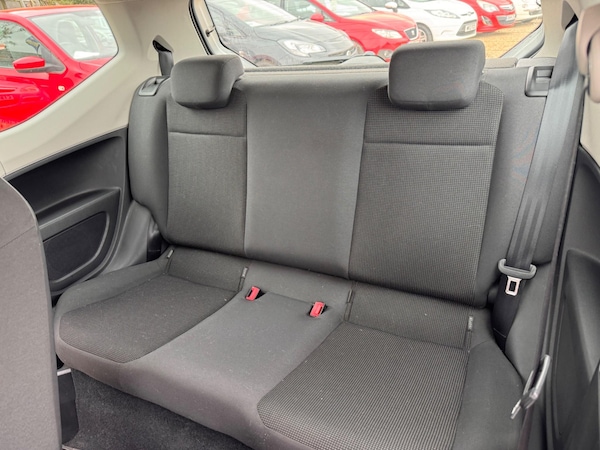 Used Volkswagen up! 2012 for sale - 73340738: Photo 16