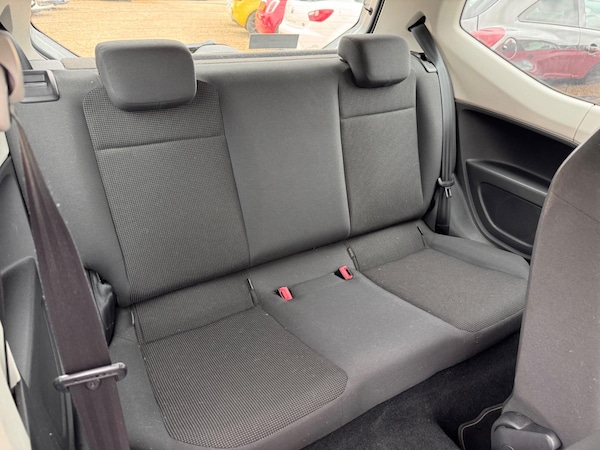 Used Volkswagen up! 2012 for sale - 73340738: Photo 18