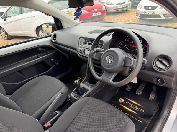 Used Volkswagen up! 2012 for sale - 73340738: Photo 5