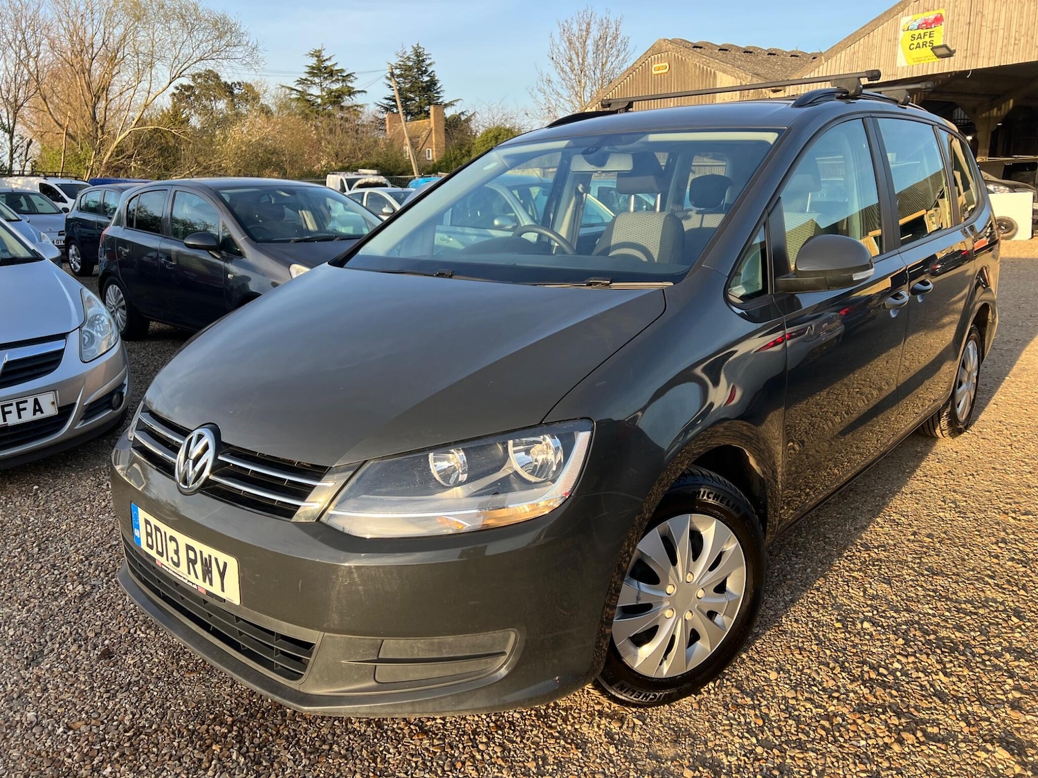Used Volkswagen Sharan 2013 for sale - 78115260: Photo 3