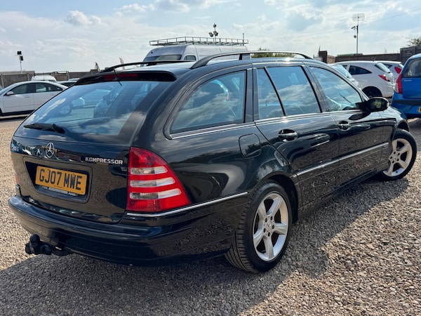 Used Mercedes-Benz C-Class 2007 for sale - 75430501: Photo 17
