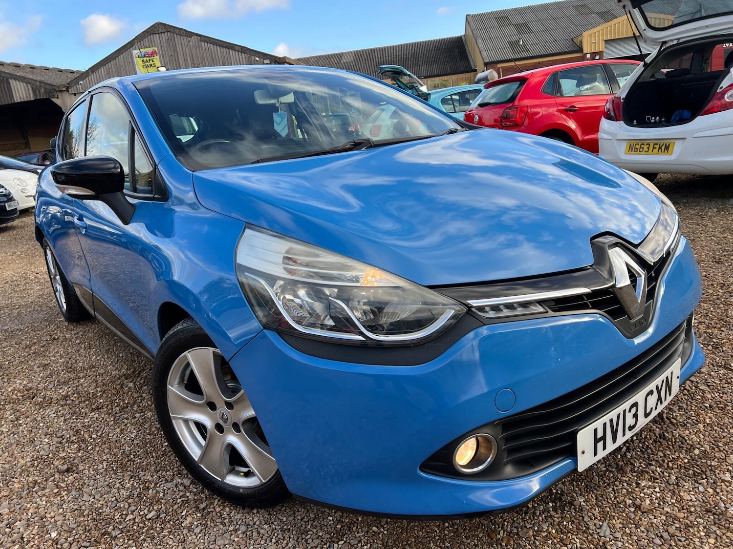 Used Renault Clio 2013 for sale - 76743125: Photo 1